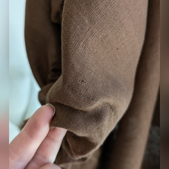 Chocolate Linen Tunic Shawl - Picture 5 of 7